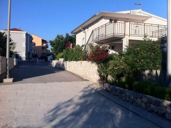 Apartman Lidija Ciovo Trogir Extérieur photo